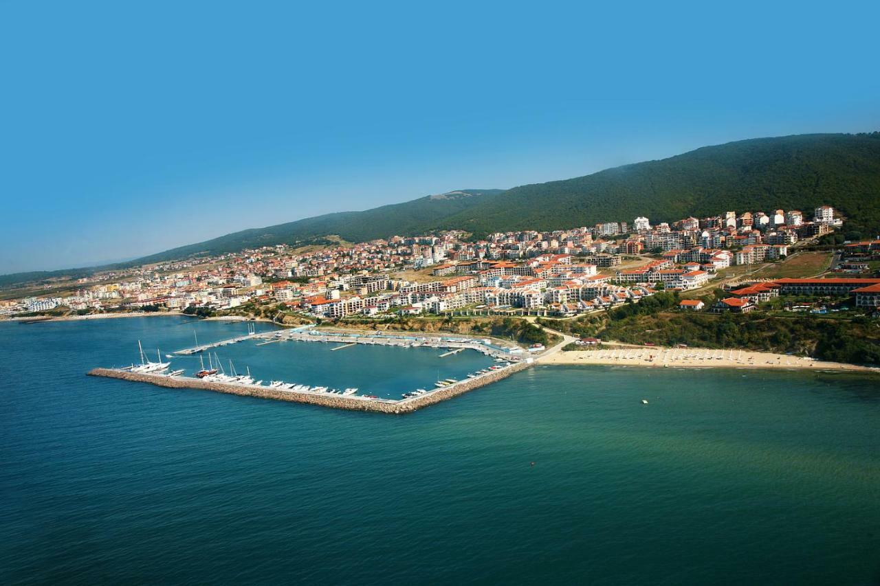 Marina Bay 22 Apartment Sveti Vlas Exteriér fotografie